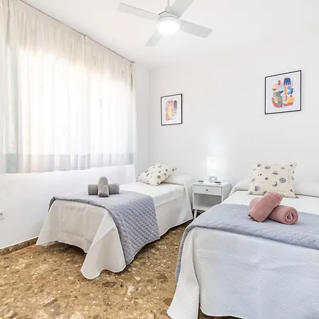 Luxury Beach Frontage 3 Beds With Pool *